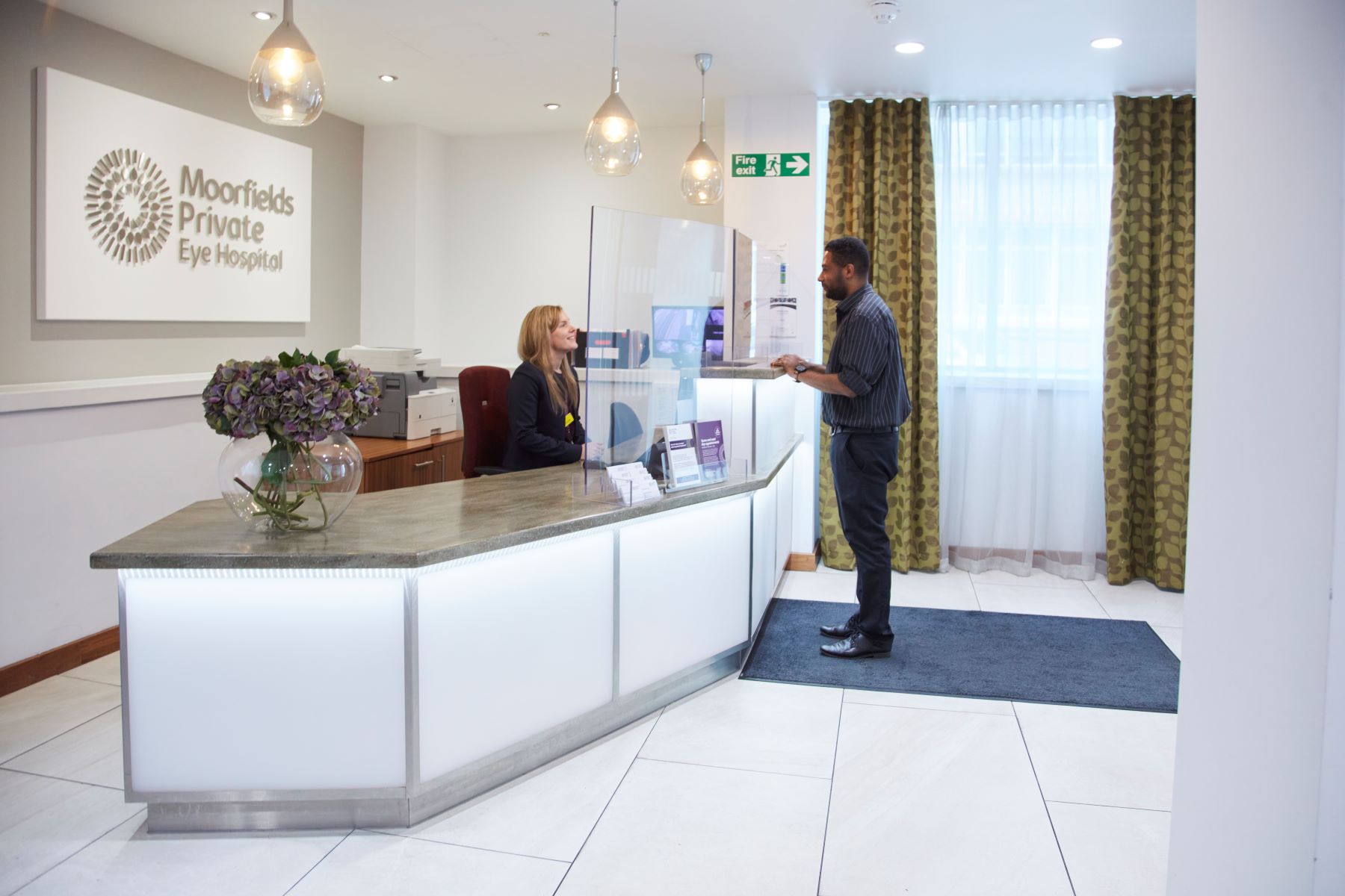 Moorfields Private Outpatient Centre Reception