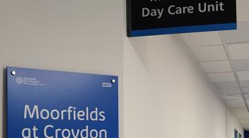 Moorfields Croydon Hospital sign