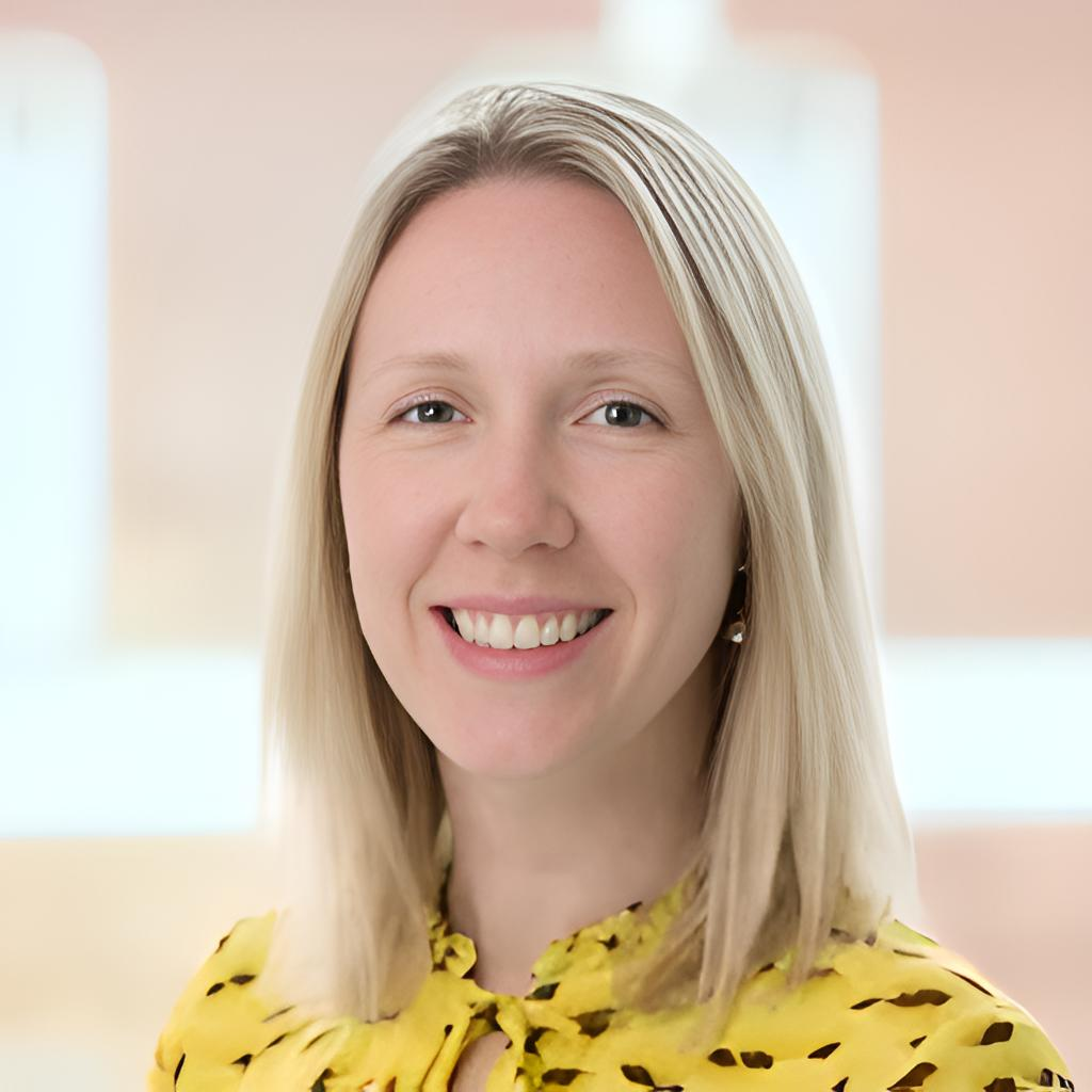 Sarah Medd Phillips headshot