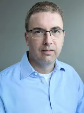 Pearse Keane headshot